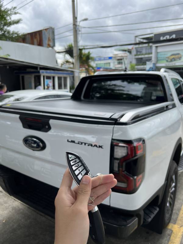 Nắp thùng cuộn điện Option4x4 - Hình ảnh 2